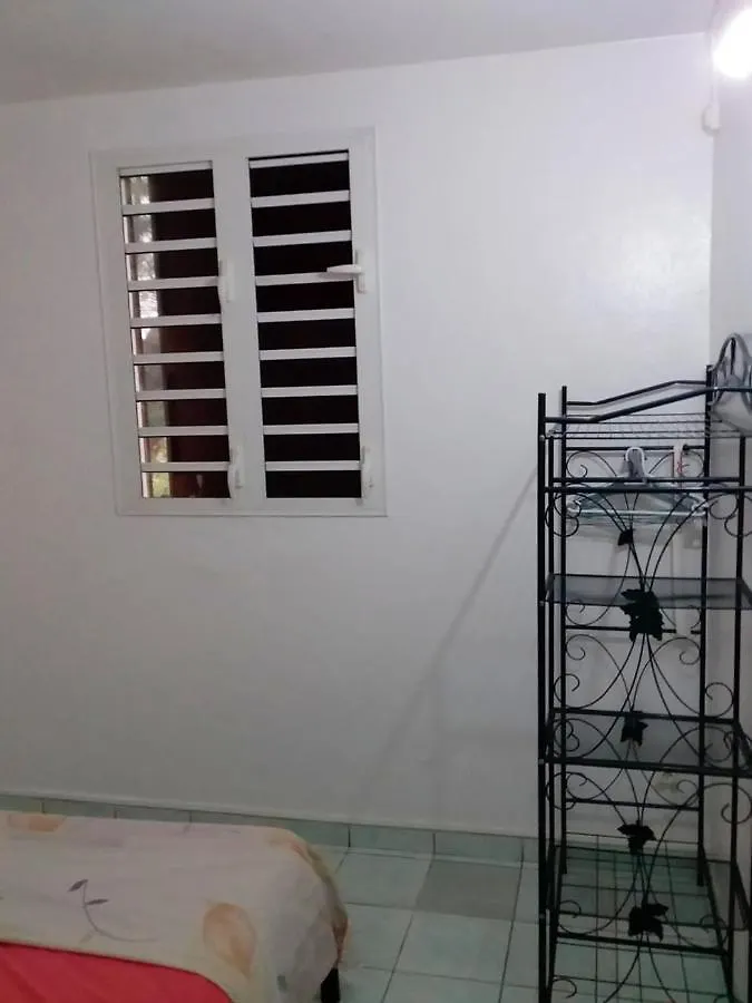 Maison Accueillante Aux Mangles Avec Jardin Cloture Les Mangles Guadeloupe