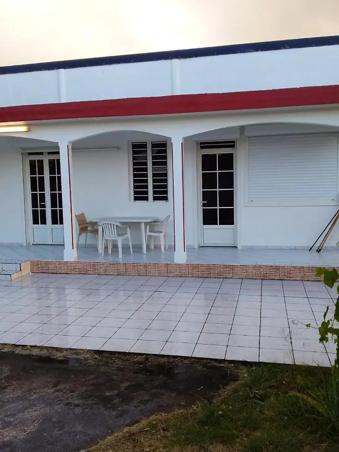 Maison Accueillante Aux Mangles Avec Jardin Cloture Les Mangles 0*,  Guadeloupe